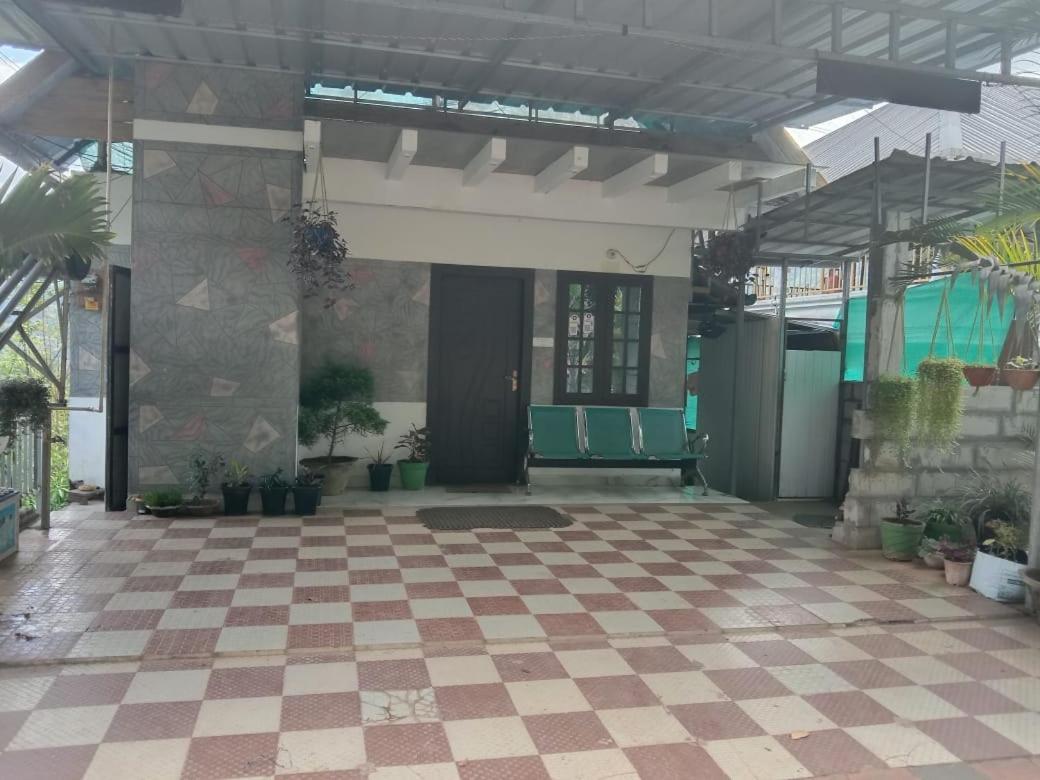 Riya Home Stay Munnar Anaviratty 外观 照片