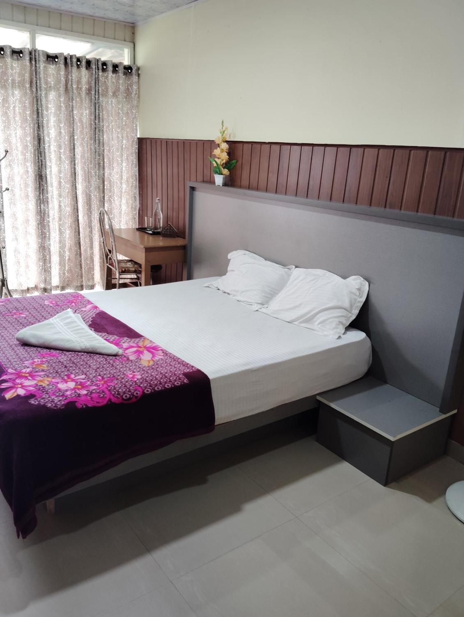 Riya Home Stay Munnar Anaviratty 外观 照片